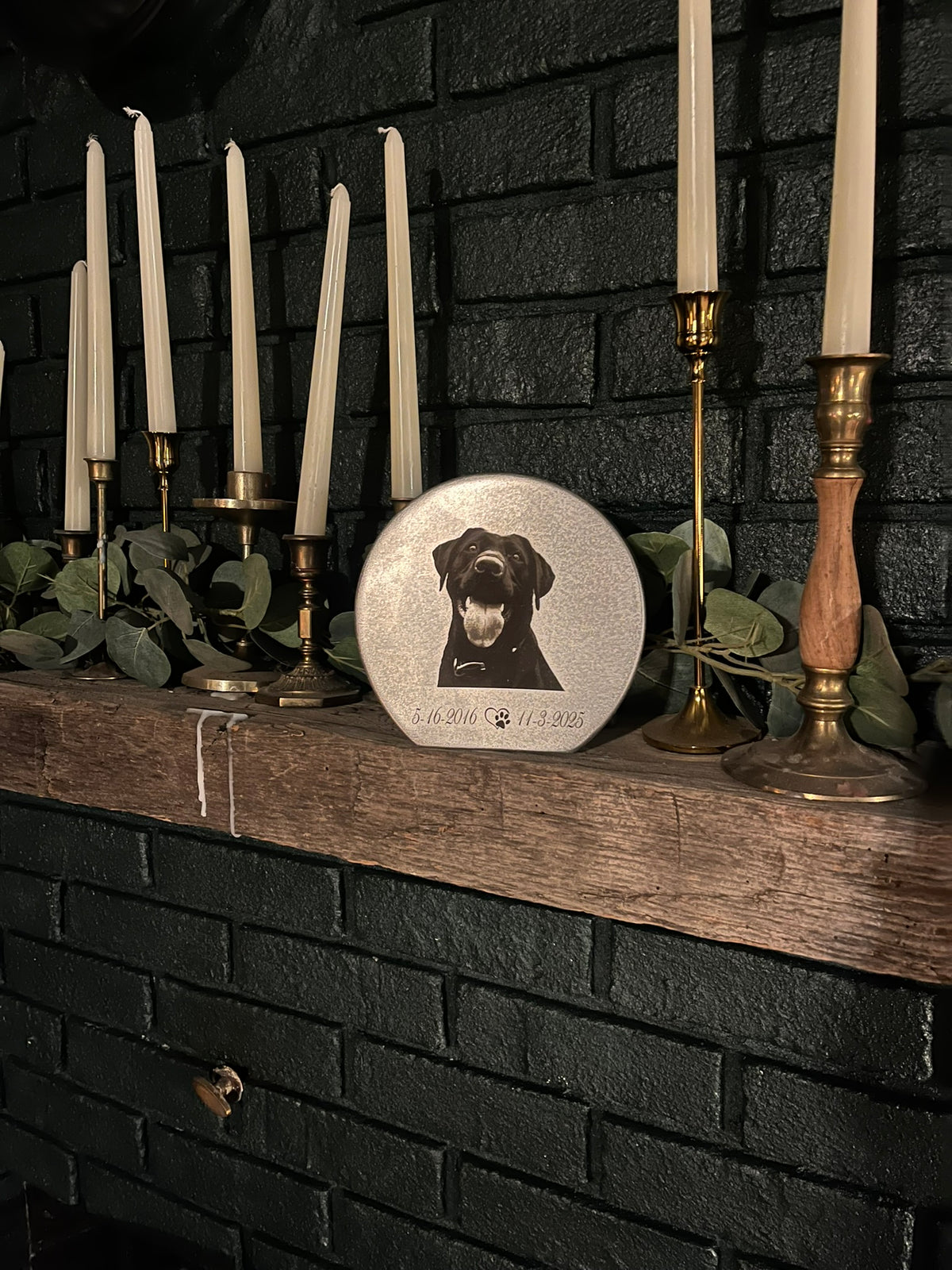 Round Pet Urn